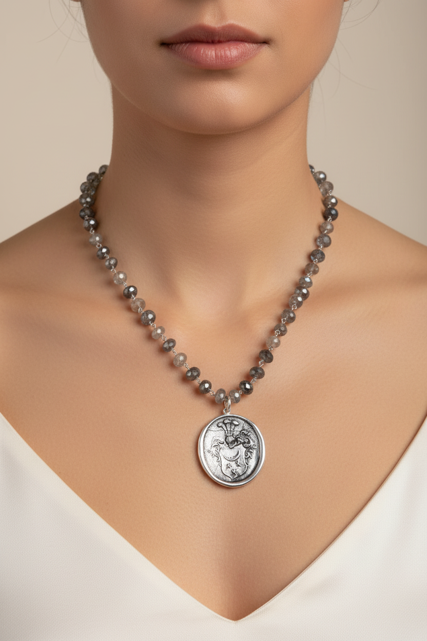 Peaceful Queen Labradorite Necklace