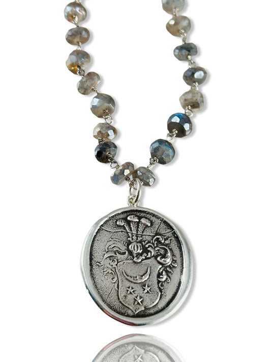 Peaceful Queen Labradorite Necklace