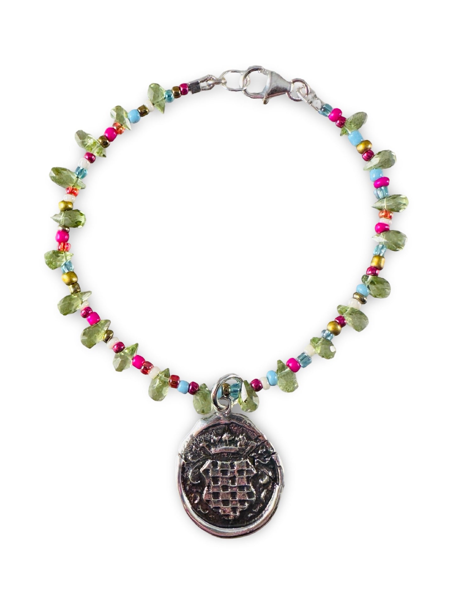 Checkered Crown Bead Bracelet with Peridot