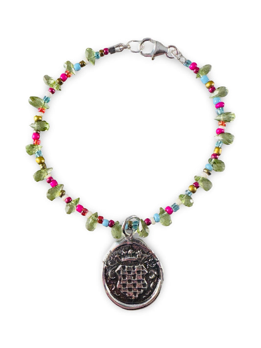 Checkered Crown Bead Bracelet with Peridot