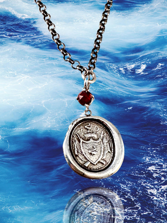 Medallion Garnet Necklace